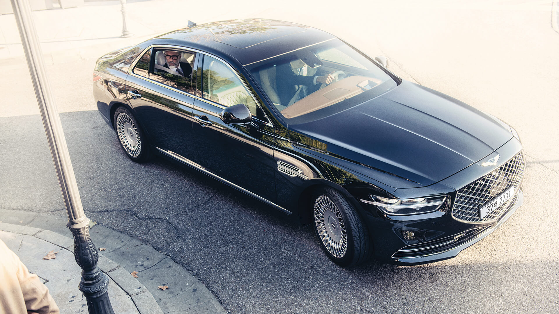 Genesis G90 2019 — комплектации, цены, фото, дата выхода