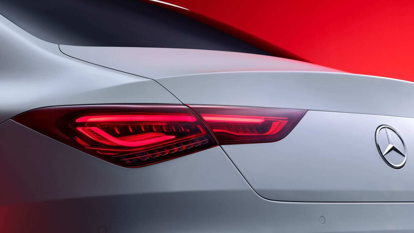 Mercedes CLA 2019 — дорогая версия А-класса