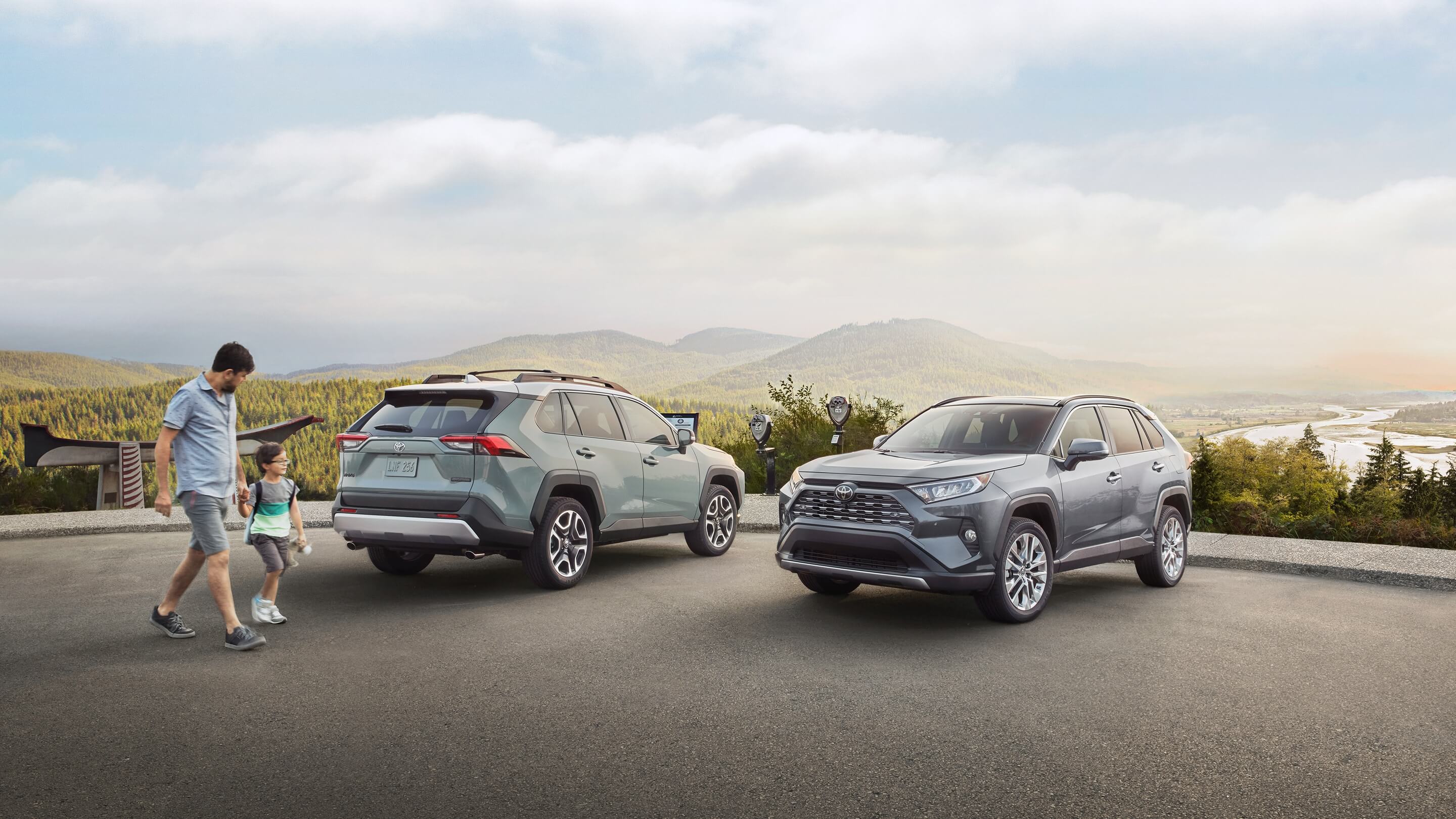 Toyota RAV4 2019 — цены, фото, комплектации